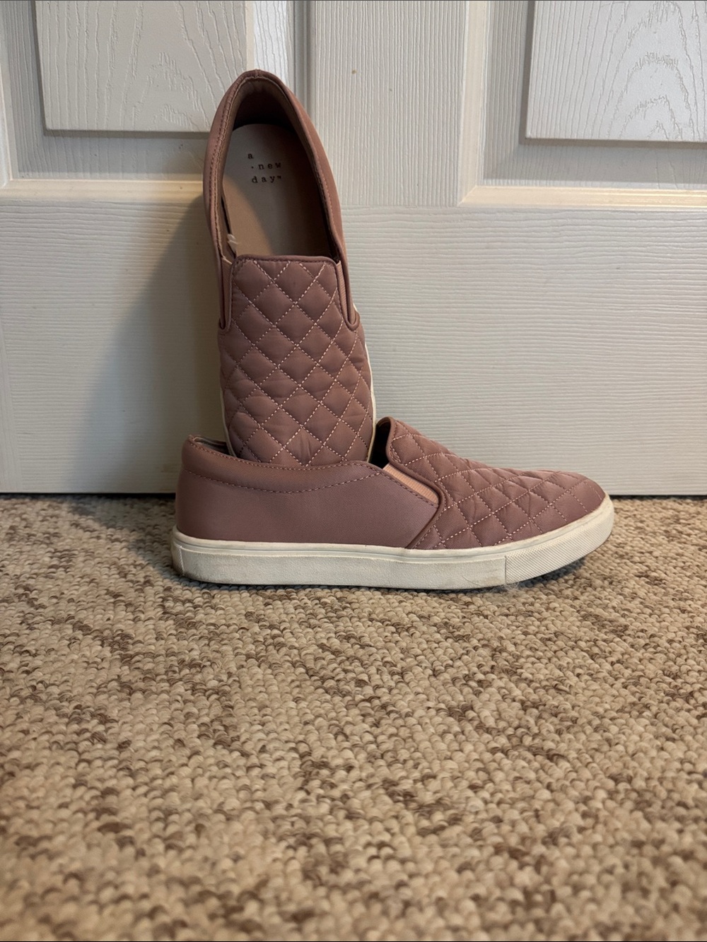 a new day Quilted Slip-On Sneakers - Mauve